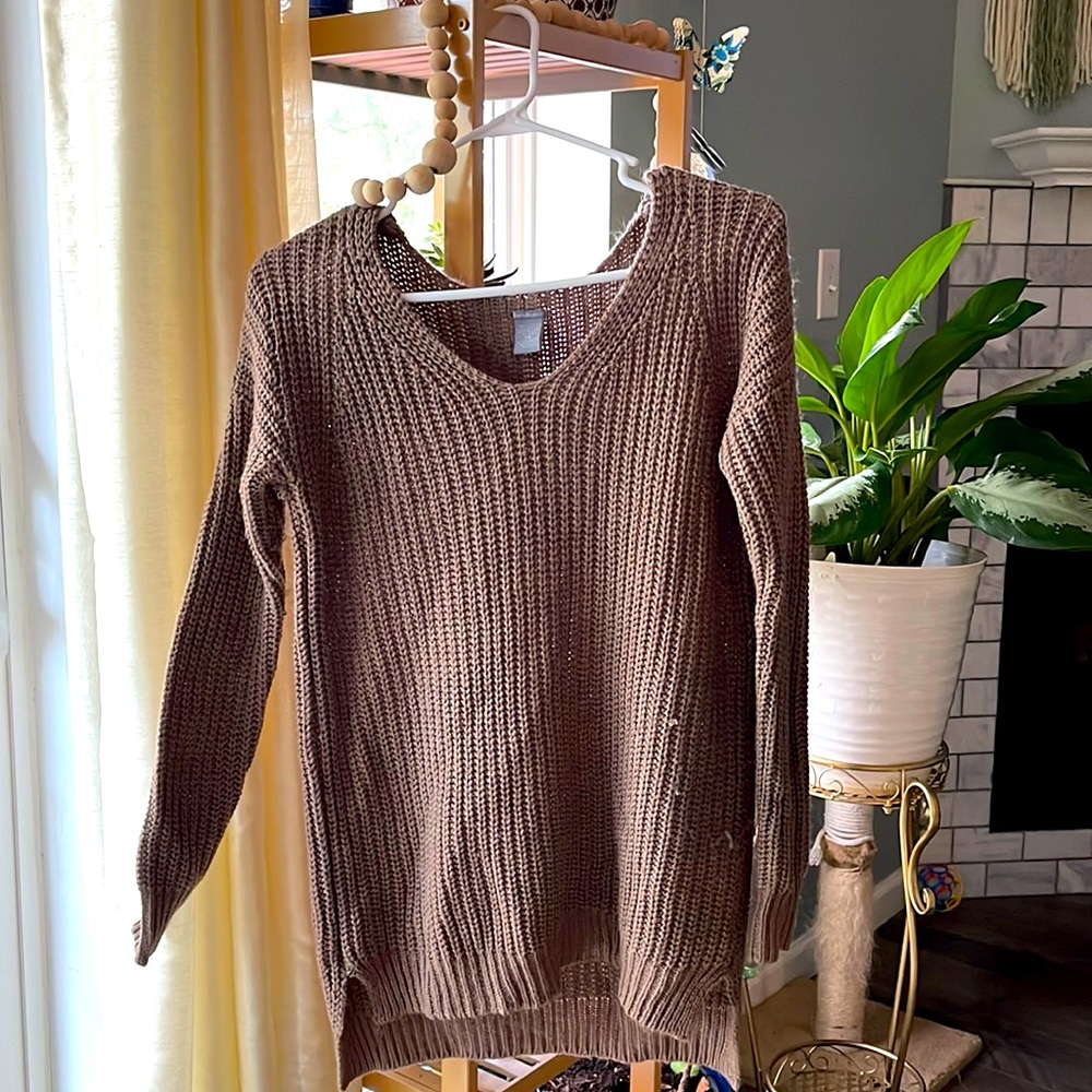Brown sweater